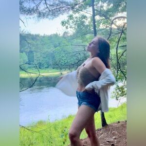 Meet your Posher, Alison